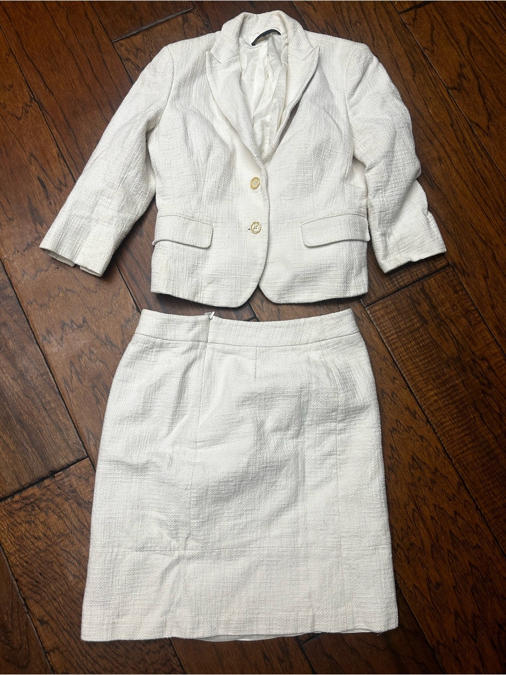 Brooks Brothers 346 Women's Cream Bouclé Blazer skirt set